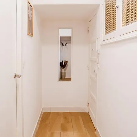 Lejlighed Ourique Charm - Near The Market & Metro Lisboa